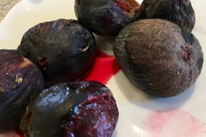 rotting figs