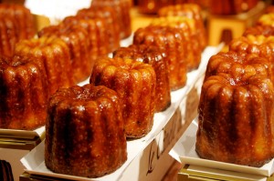 Canelés are a moreishly delicious after-thought to Bordeaux’s wine production.  Photo: Wikimedia Commons